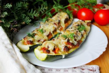 Oven-Baked Beef and Zucchini Delight