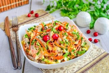 Liver and Korean Carrot Salad