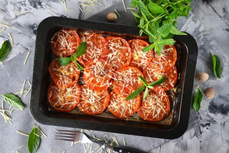 Baked Cheesy Tomatoes