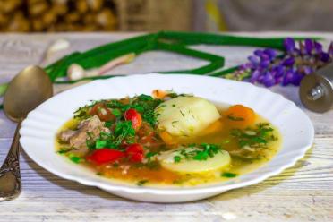 Hearty Beef Shurpa Cauldron Soup