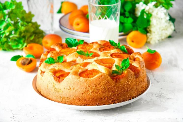 Easy Oven-Baked Apricot Pie