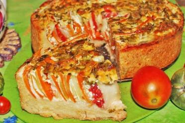 Zucchini and Carrot Striped Vegetable Pie