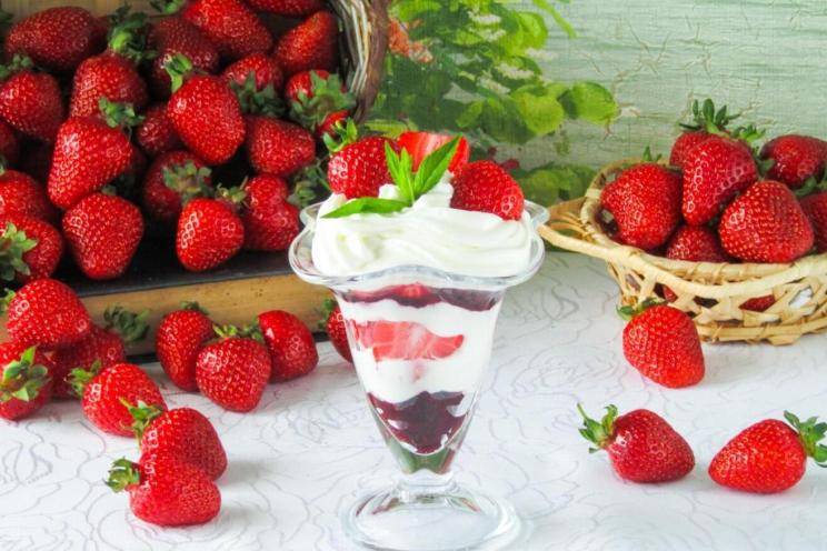 Strawberry & Cream Delight