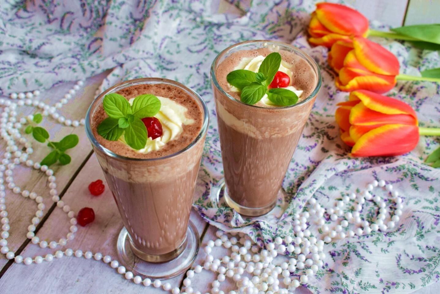 Chocolaty Milkshake Delight