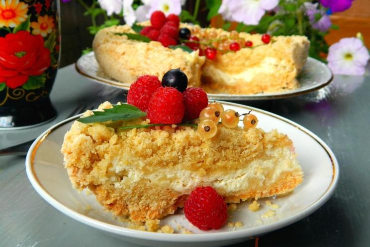 Slow Cooker Royal Cheesecake: Quick and Delicious
