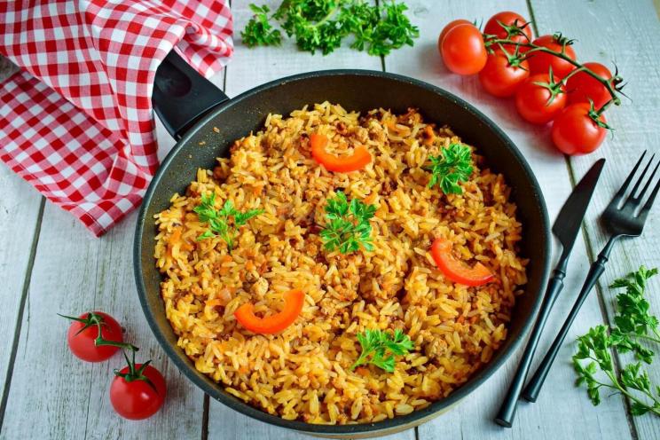 Easy Skillet Rice with Minced Meat and Tomato Paste