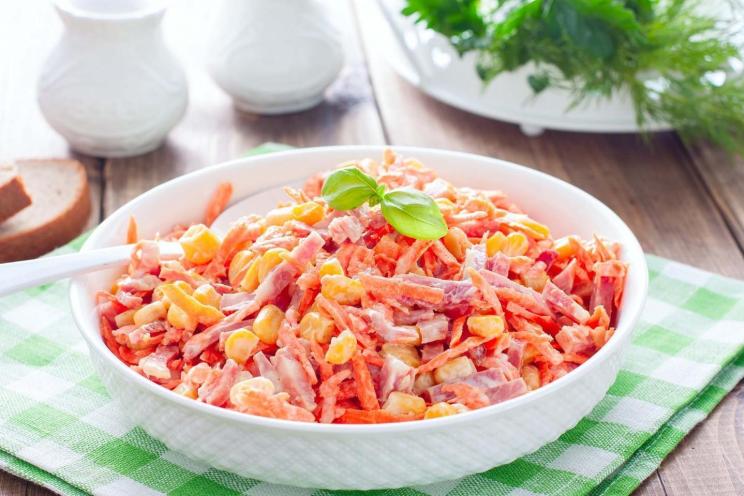 Hearty Smoked Sausage and Carrot Salad