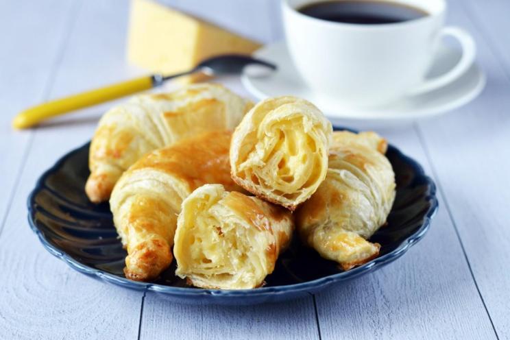 Cheese-Stuffed Puff Pastry Croissants