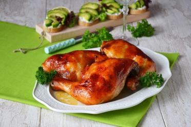 Crispy Caramel Chicken Legs in the Oven