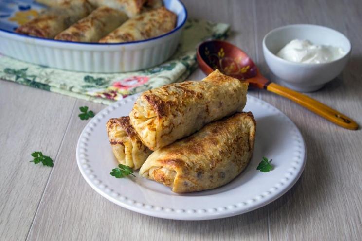 Boiled-Water Pancakes with Potato and Mushroom Filling Boiled-Water Pancakes with Potato and Mushroom Filling