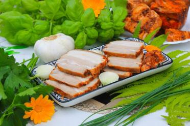 Garlic-Infused Boiled Lard