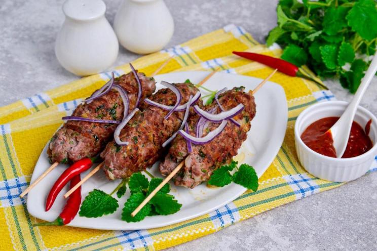 Homemade Juicy Pan-Fried Lula Kebab
