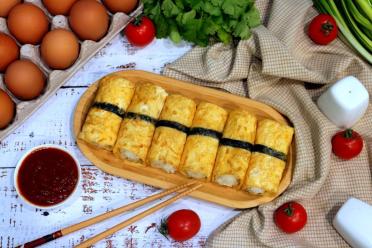 Tuna and Rice Egg Rolls