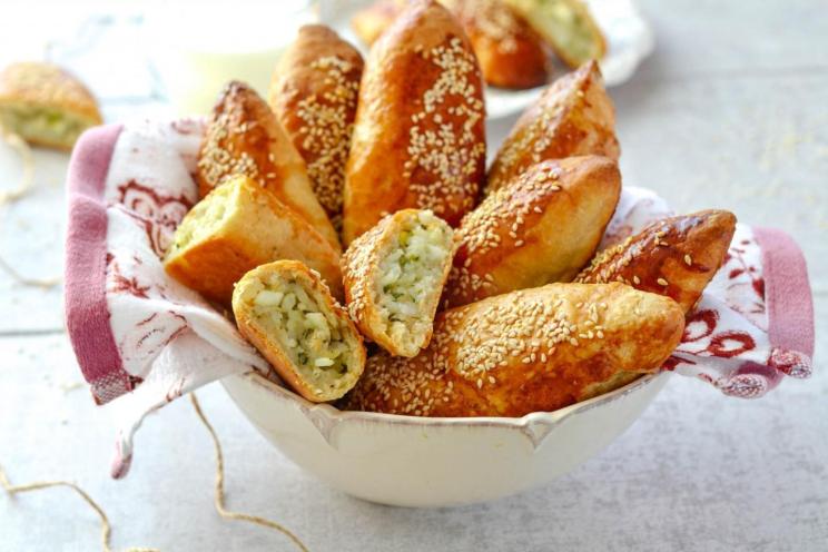 Fluffy Kefir Pies: Perfect for Any Filling