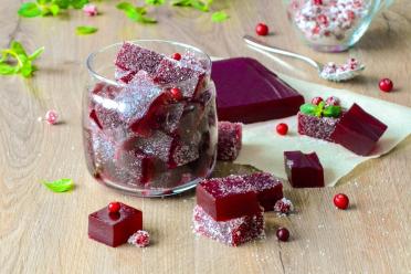 Easy Homemade Berry Gelatin Marmalade