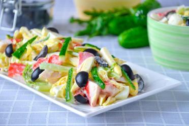 Cheesy Crab Delight Salad