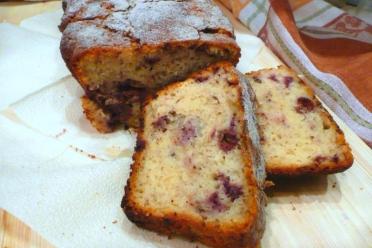 Berry-Infused Curds: The Ultimate Moist Cake Delight
