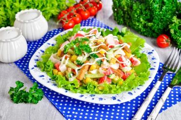 Crunchy Crab Salad with Croutons