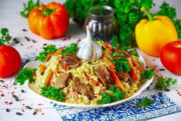 Uzbek Beef Pilaf: Aromatic & Flavorful