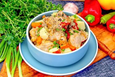 Melt-in-Your-Mouth Afghan Chicken Stew