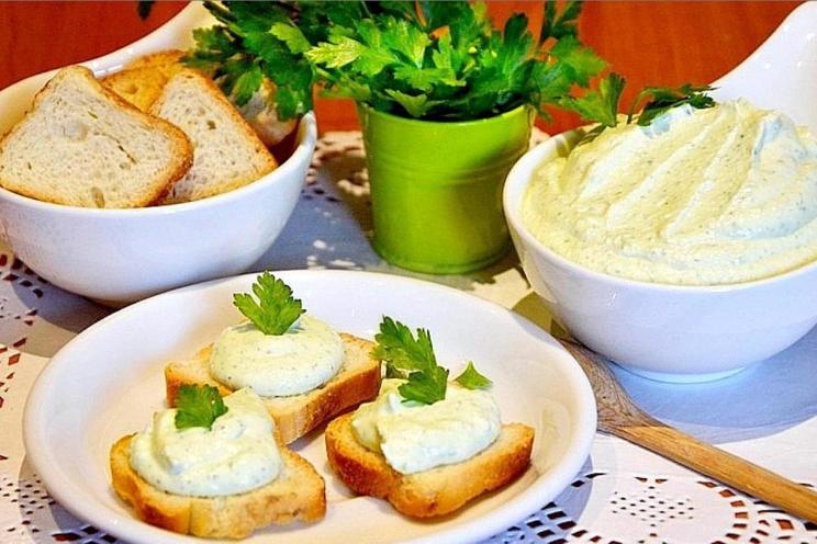 Homemade Almette Curd Cheese: Quick & Delicious Snack