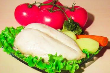 Healthy Slow Cooker Steamed Chicken Breasts