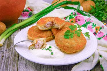 Meat-Filled Belarusian Potato Pancakes