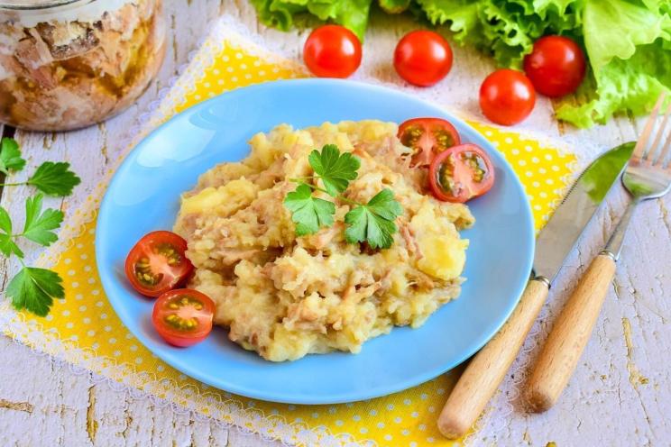 Easy Mashed Potatoes and Stewed Meat for Beginners