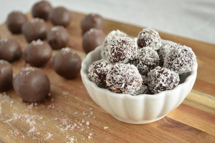 Easy Homemade Chocolate Truffles