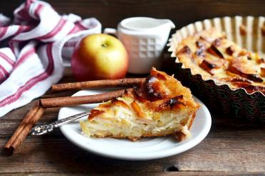 Vegan Apple Pie for Family Tea