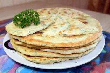 Easy Kefir and Butter Flatbreads – No Yeast Needed