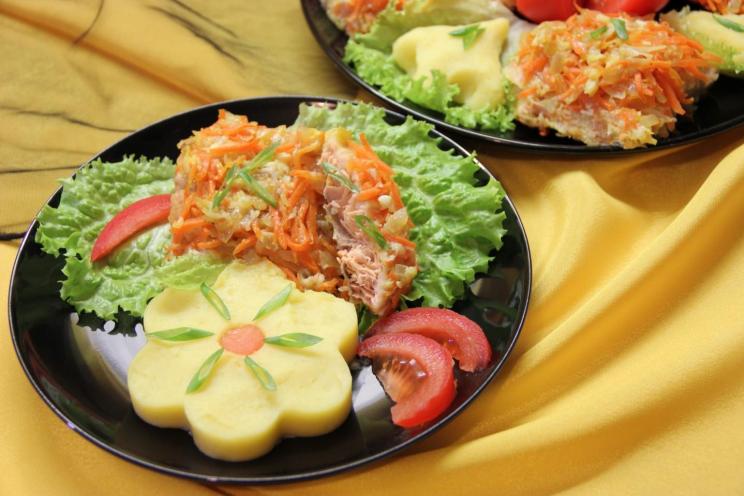 Juicy Pink Salmon with Onion-Carrot Marinade and Egg Filling