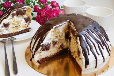 Pineapple Pancho Cake: Easy and Delicious