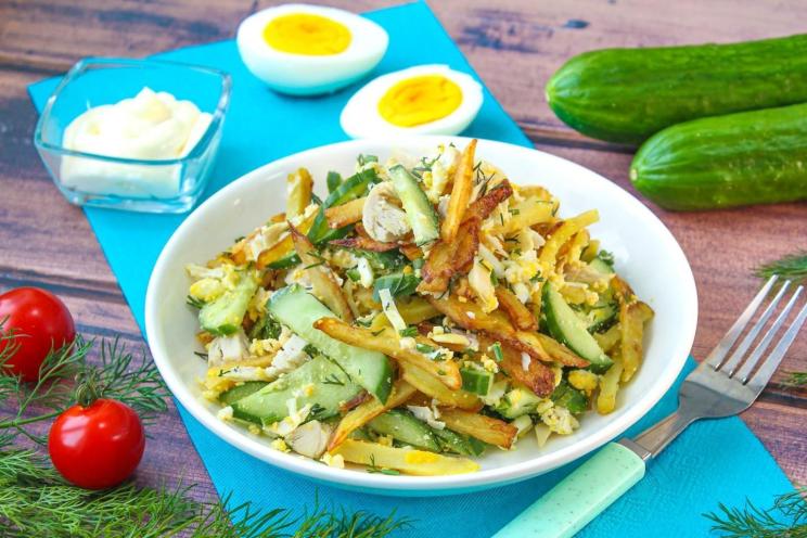 Quick and Easy Salad with Fries