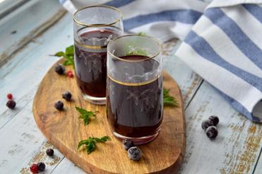Vitamin-Packed Blackcurrant Juice