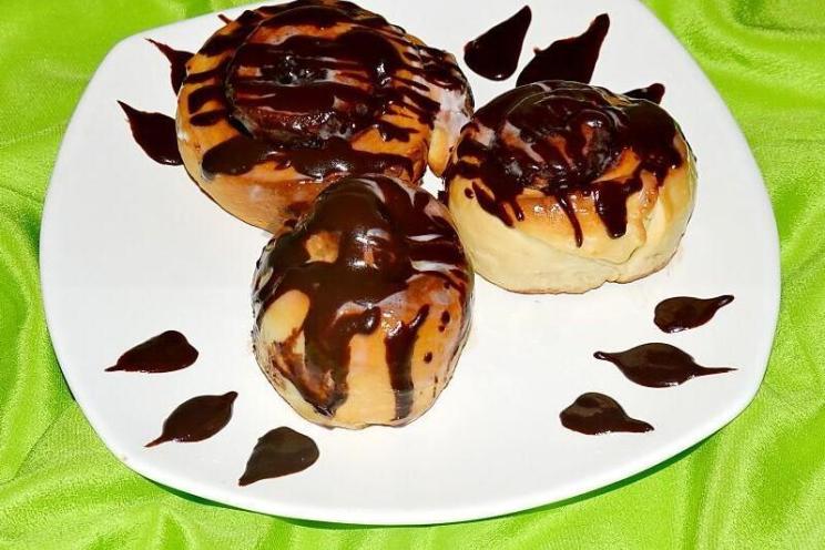 Chocolate Sinabon Buns