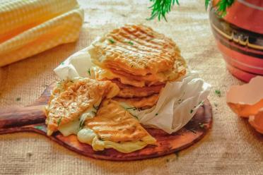 Quick and Healthy Mozzarella Brisoli in a Multi-Baker