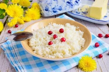 Crumbly Water-Based Rice Porridge