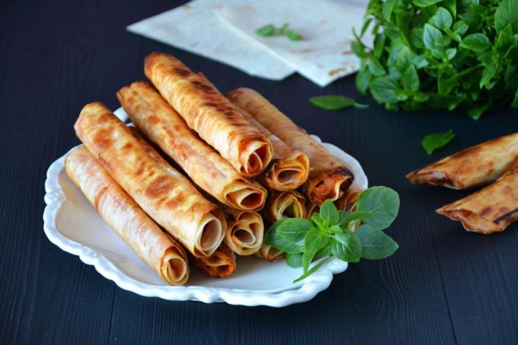Crispy Cheese Lavash Rolls