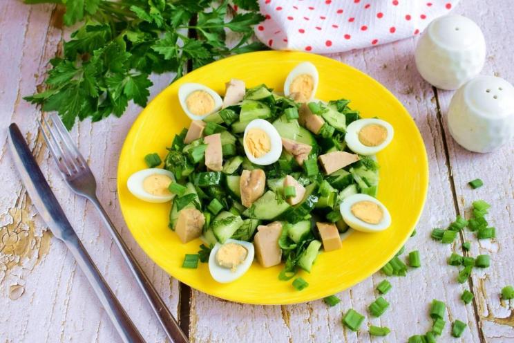 Quick and Delicious Cod Liver Salad with Cucumber and Egg