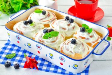Classic Cinnamon Rolls with Buttercream