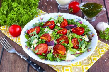Fried Tomato Salad with Yogurt-Mustard Dressing