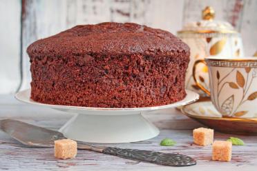 Fluffy Chocolate Boiled Sponge Cake Recipe