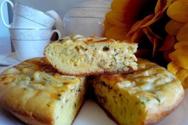 Cheesy Multicooker Pie