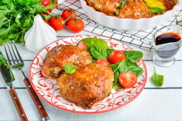 Soy-Garlic Baked Chicken Delight