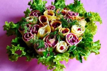 Festive Bouquet Salad
