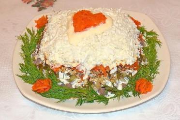 Valentine's Beef Heart Salad with Pickles and Onions