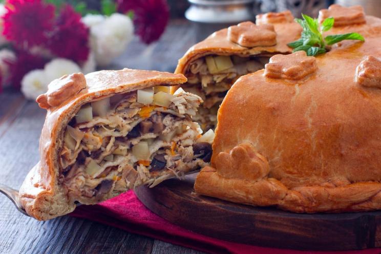 Festive Chicken and Potato Kurnik Pie with Pancakes