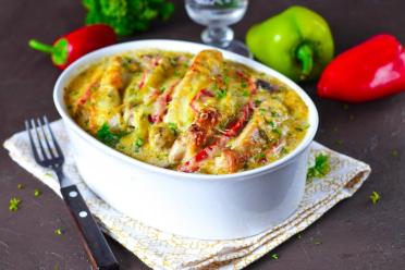 Baked Pork with Mushrooms and Cheese