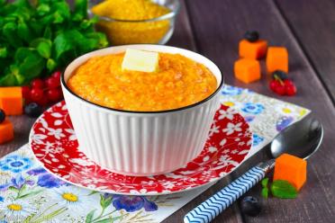 Creamy Pumpkin Corn Porridge for Breakfast